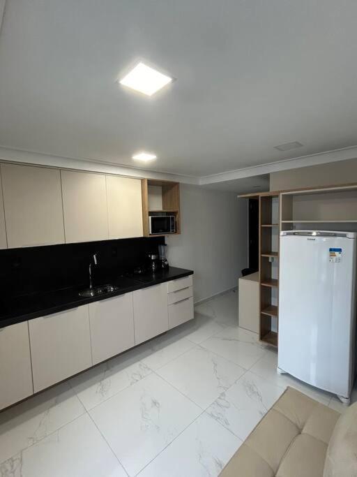 Melhores Flats - Lindo, Pertinho Do Mar Apartamento